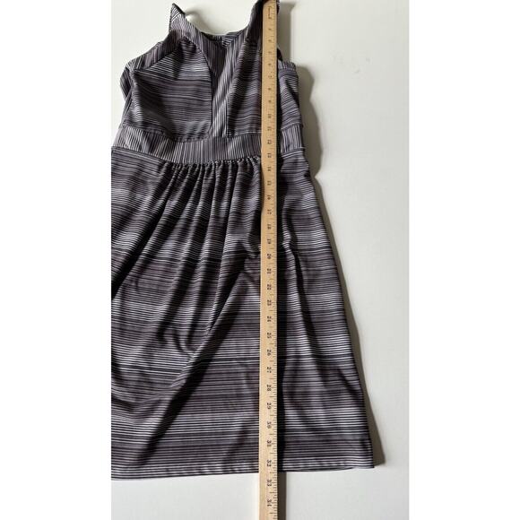 Tehama S Athletic Dress Shelf Bra Straps Tank Stripe Stretch Golf Beach Outdoor - Picture 6 of 9